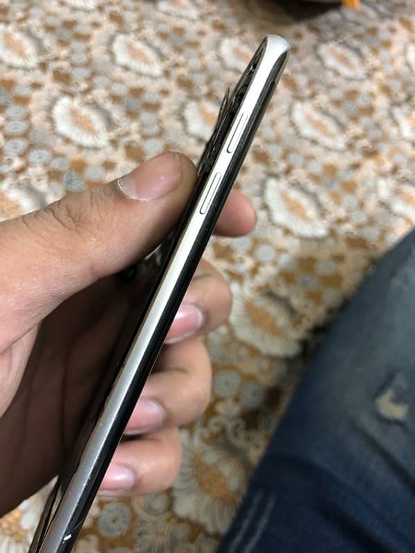 samsung S7 edge panel sai chlta hai 3