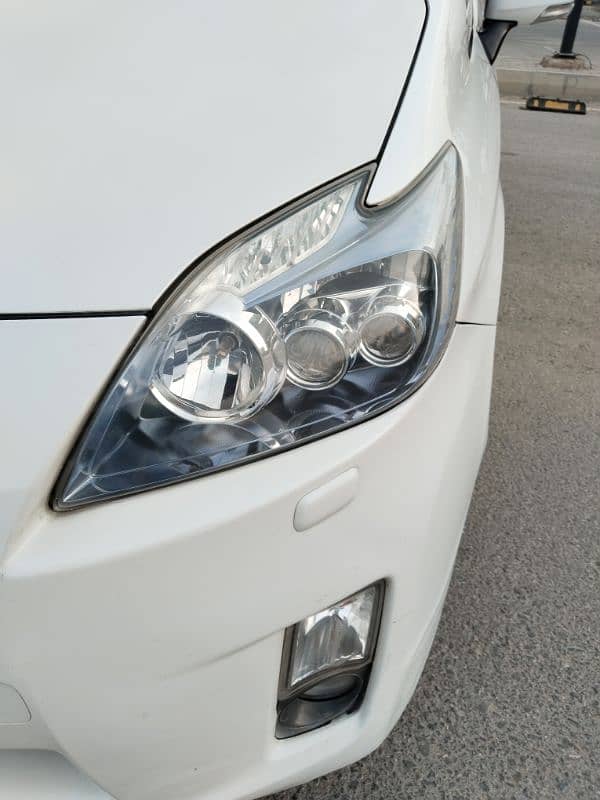 Toyota Prius 2011 7