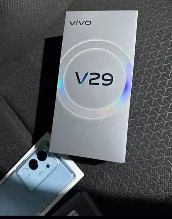 vivo v29  80,000 num 03211255809 1