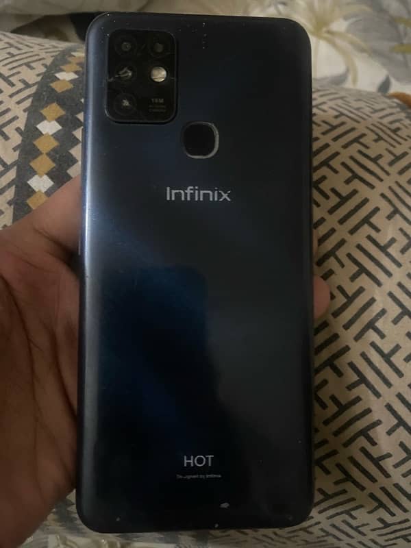 infinix hot 10 4/64 with box rough conditions 0