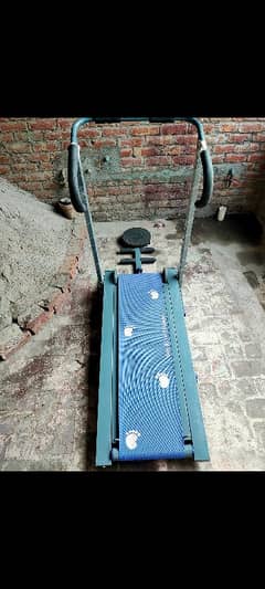 TREADMILL MANUAL 23 ROLLERS for only RS 10000