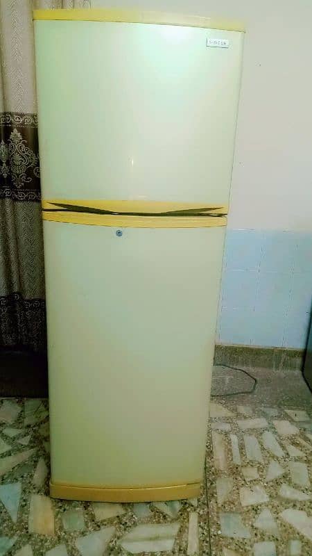 Singer fridge for sale 0