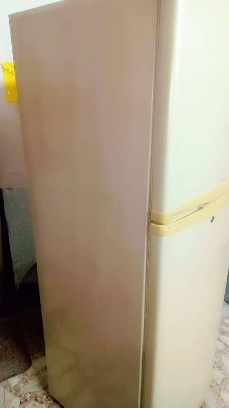 Singer fridge for sale 5