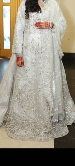 bridal dress | wedding dress | bridal attire | bridal outfit | stylis