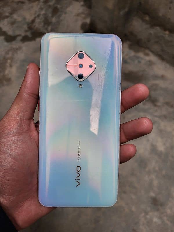 Vivo S1 pro 8/128 GB 2