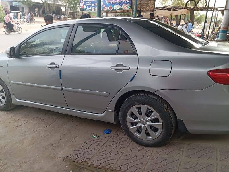 Toyota Corolla GLI 2010 11