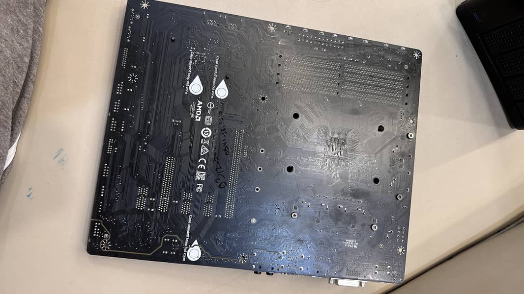 DEAD MOTHERBOARD MSI B450 Tomahawk MAX 5