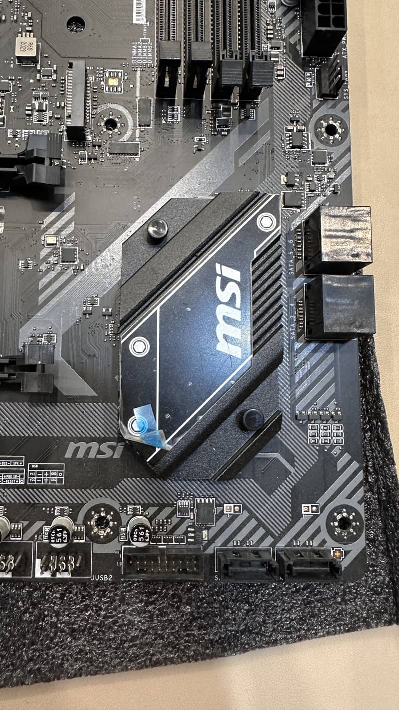 DEAD MOTHERBOARD MSI B450 Tomahawk MAX 13