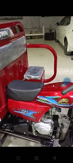 Crown 110 cc loader rickshaw