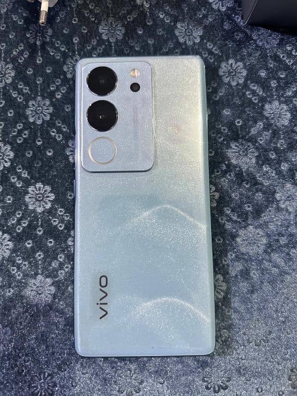 vivo v29 12+8/265 GB. . . first owner need and clean back jelly install 1