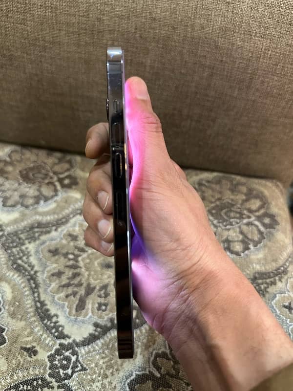 iphone 13 Pro Max 256 GB 4