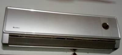 1 ton gree split ac