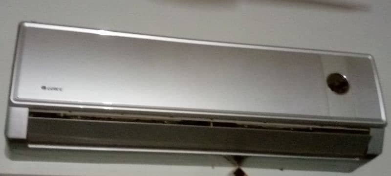 1 ton gree split ac 0