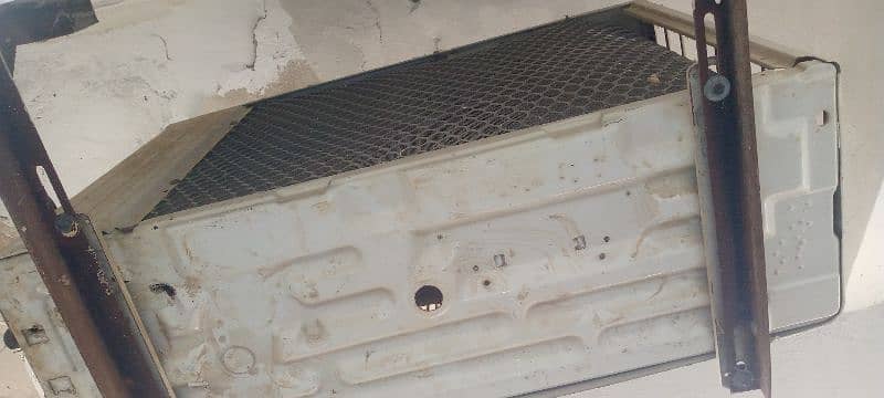 1 ton gree split ac 3