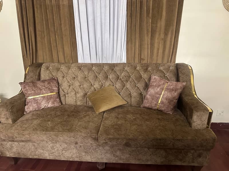 7 seater sofas for sell 0