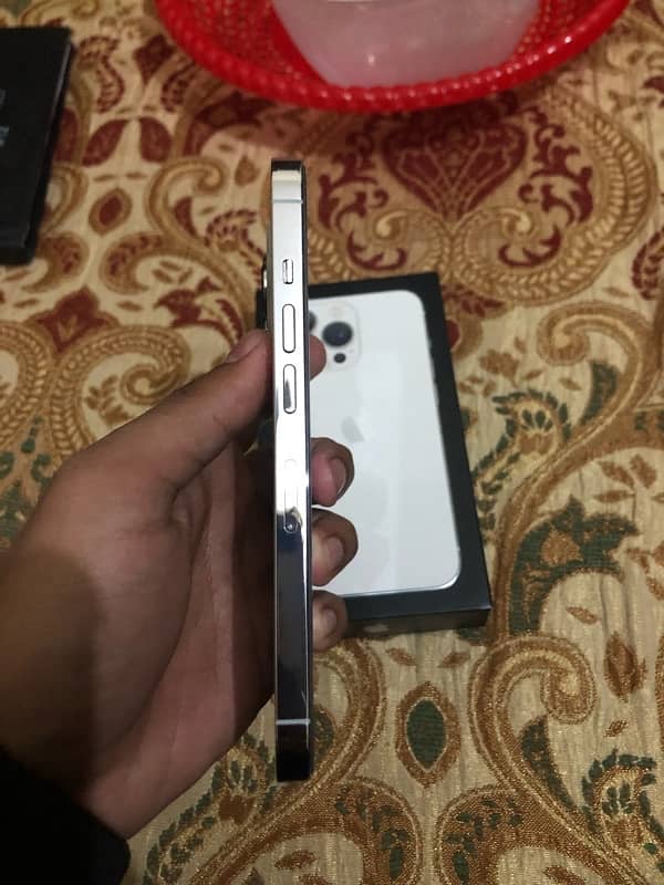 iphone 13 pro non pta factory unlock with box and cable 3