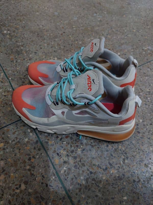 Nike Airmax 270 react (Brand New) 4