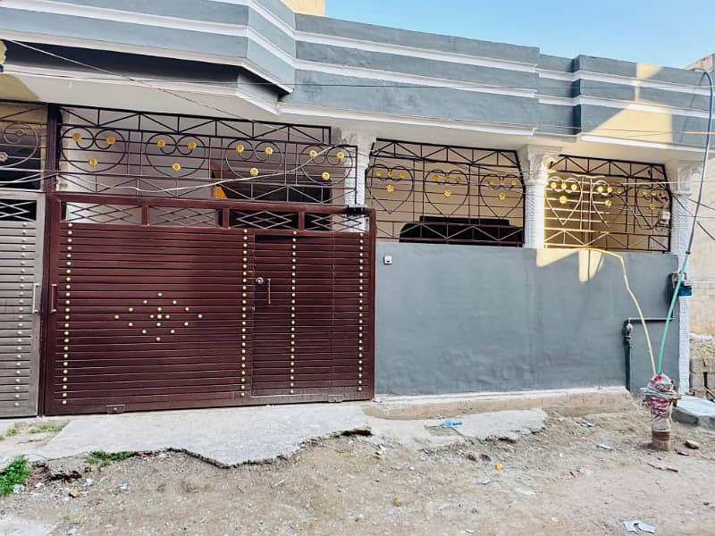 House for sale in islamabad with water Gas Electricity 1