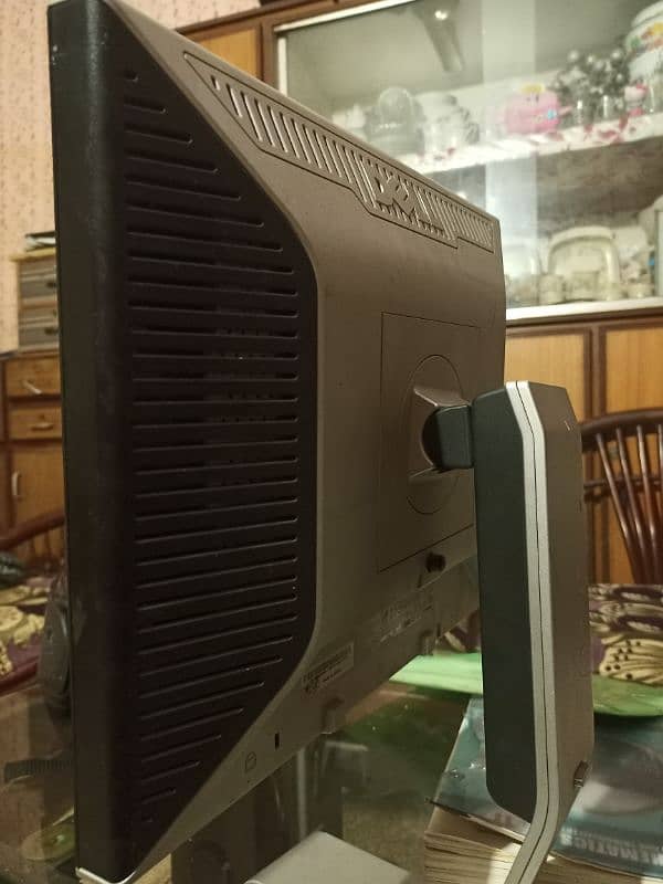 dell 14 inch monitor 1