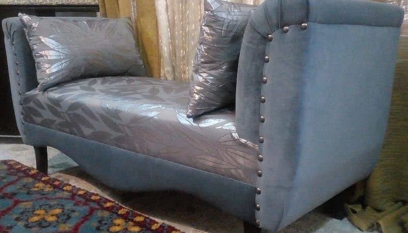 Very beautiful heavy comfortable Molty foam dewan03335138001 2