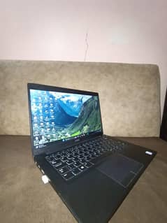 Dell Latitude 7390. . . Core i5 8th Generation