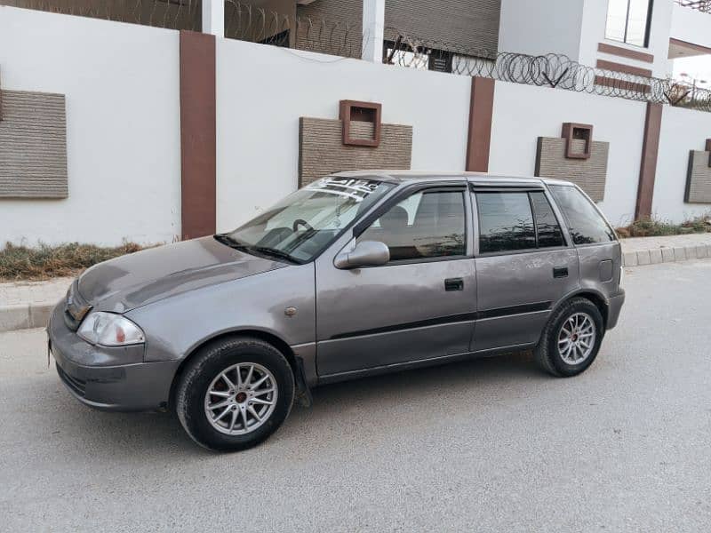 Suzuki Cultus 2014 0