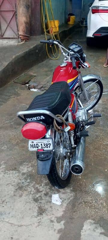 Honda 125 2011 model WhatsApp number 03152461238 1