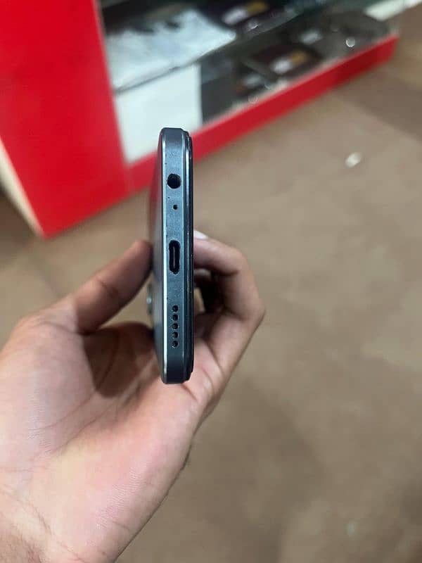 vivo y17s 2