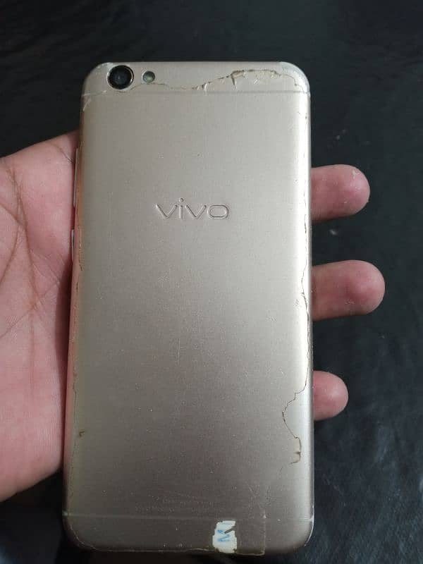 Vivo y67 for sale 3