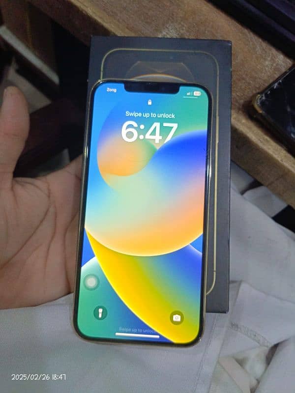 i phone 12pro max 0