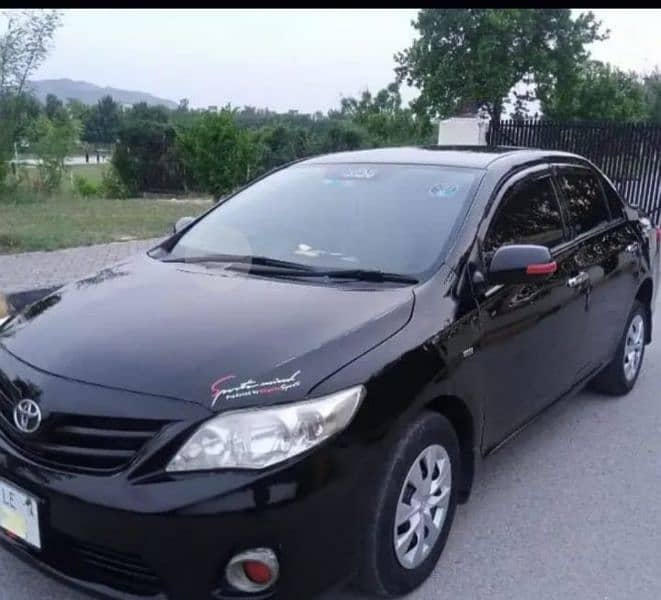 Toyota Corolla GLi 2014 clean condition 1