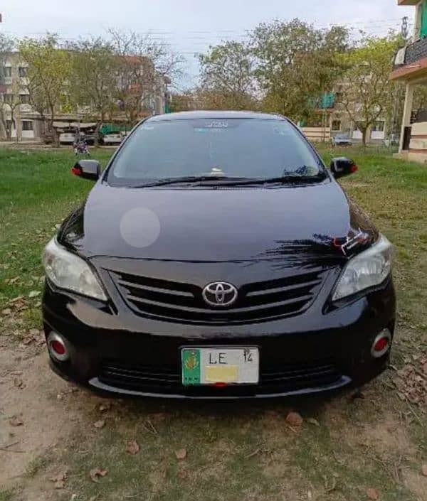 Toyota Corolla GLi 2014 clean condition 3