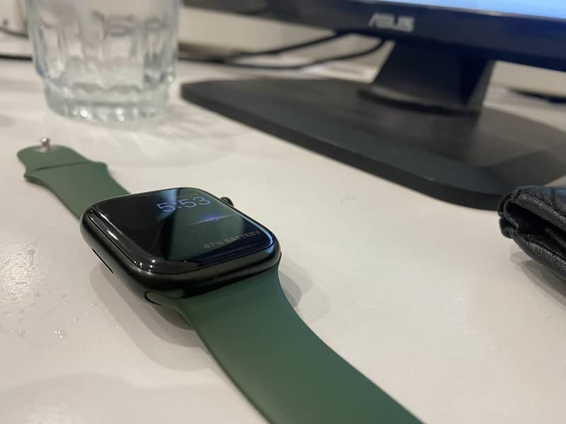 Apple Watch Series 7 ⌚  |  45 mm   |  Gps  |  32GB  | Cond: 10/10 2