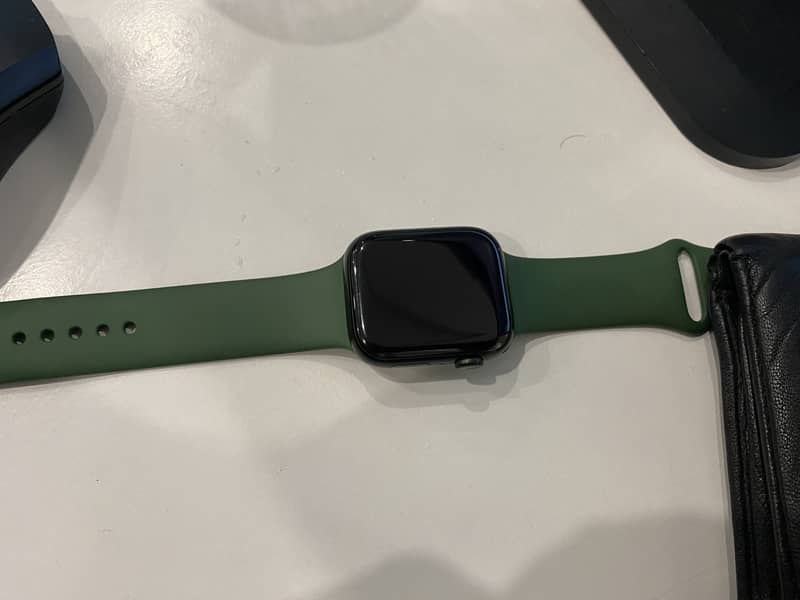 Apple Watch Series 7 ⌚  |  45 mm   |  Gps  |  32GB  | Cond: 10/10 4