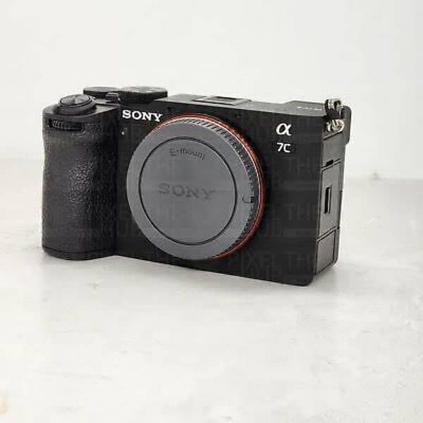 Sony Alpha a7c Mirrorless Full frame Camera + Sigma 28-70 mm f2.8 DGDN 0