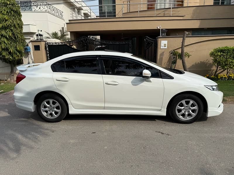 Honda Civic Oriel 2015 4