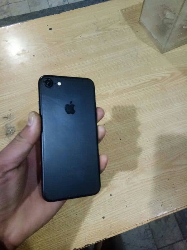 IPHONE 7 ONLY IN 12000. 0