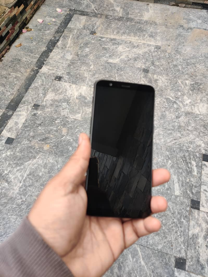 One Plus 5T Very Good Condition 4