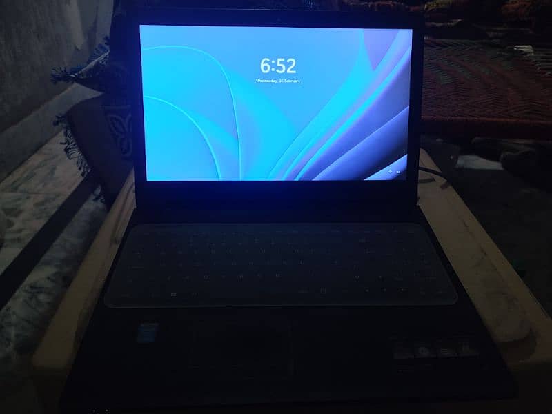 Lenovo B50-50, 8 GB RAM, core i3 5th generation 4