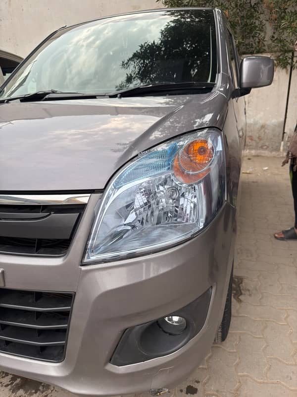 Suzuki Wagon R 2019 1