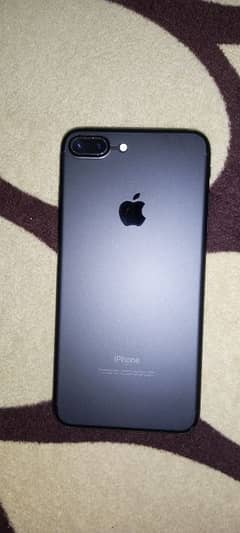 I phone 7 plus. 128 GB. non PTA. condition 10/9. only battery change.