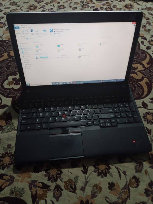 leneovo thinkpad edge 3