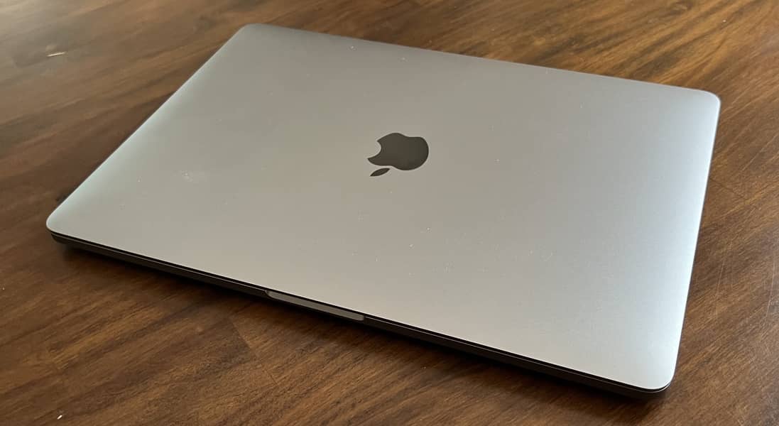 Mac Pro 2019 13" 500 GB 10/10 0