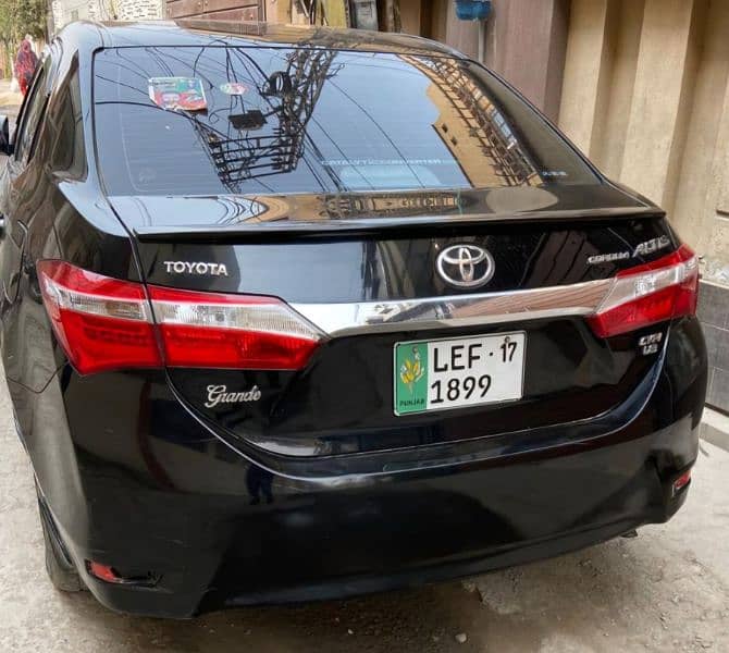 Toyota Altis Grande 2017 in very good condition . 3