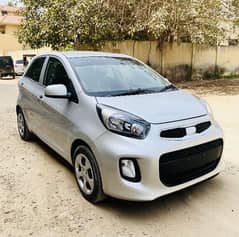 3 KIA Picanto 2023 silver & white automatic both available for sale