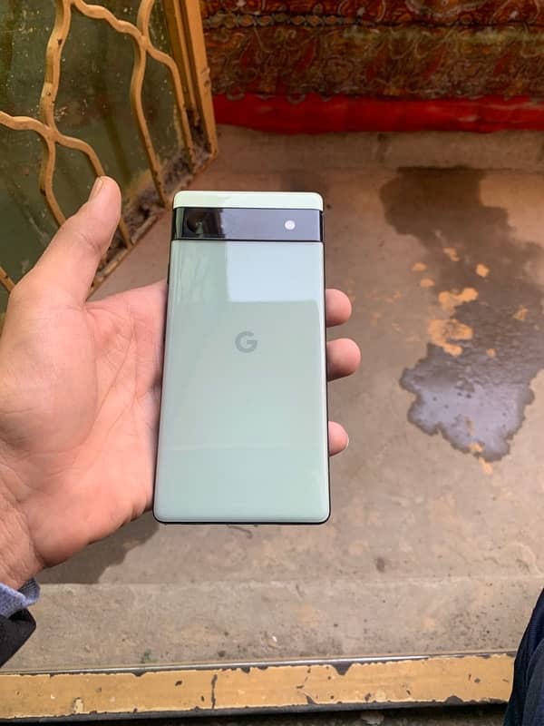 Google Pixel 6a 1