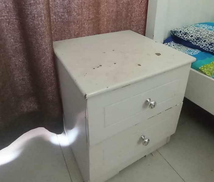 Single Bed With Side Table 2