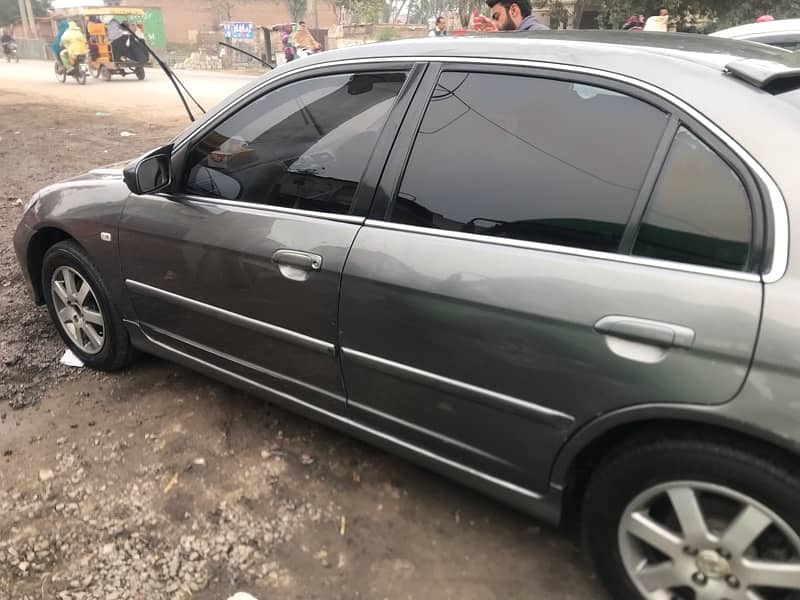 Honda Civic Oriel 2004 3