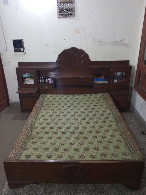 Bed with 4 inch mattress 3