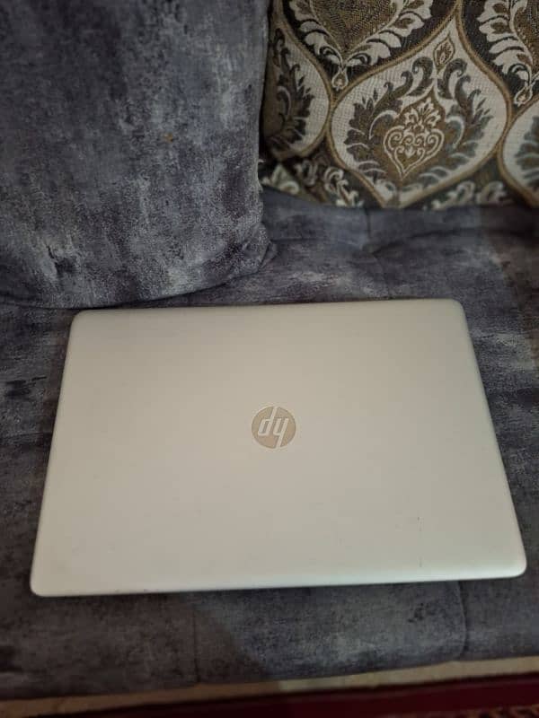 HP envy i7 6th touch screen 2gb Nvidia Geforce 940M graphics 0